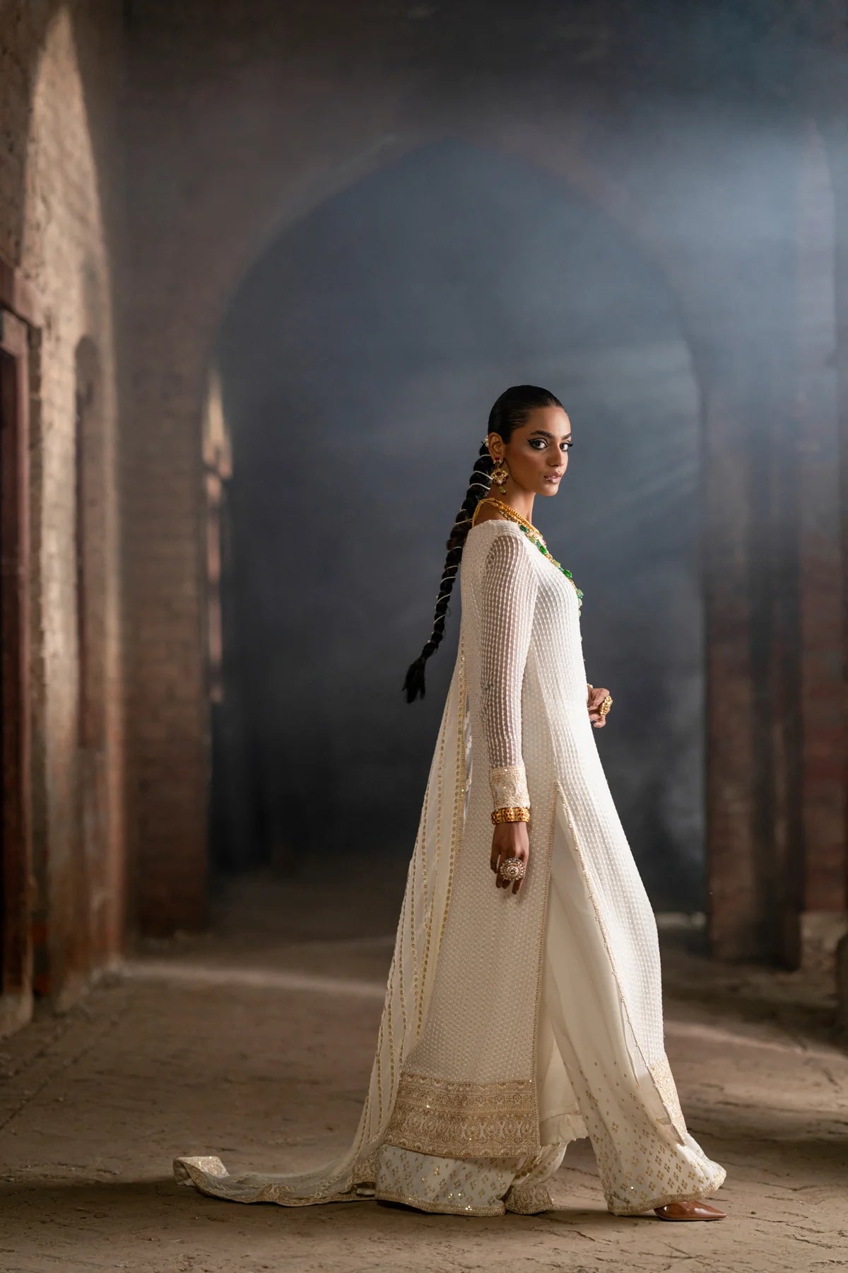 Erum Khan | Mannat Formals | Tabeer - Khanumjan  Pakistani Clothes and Designer Dresses in UK, USA