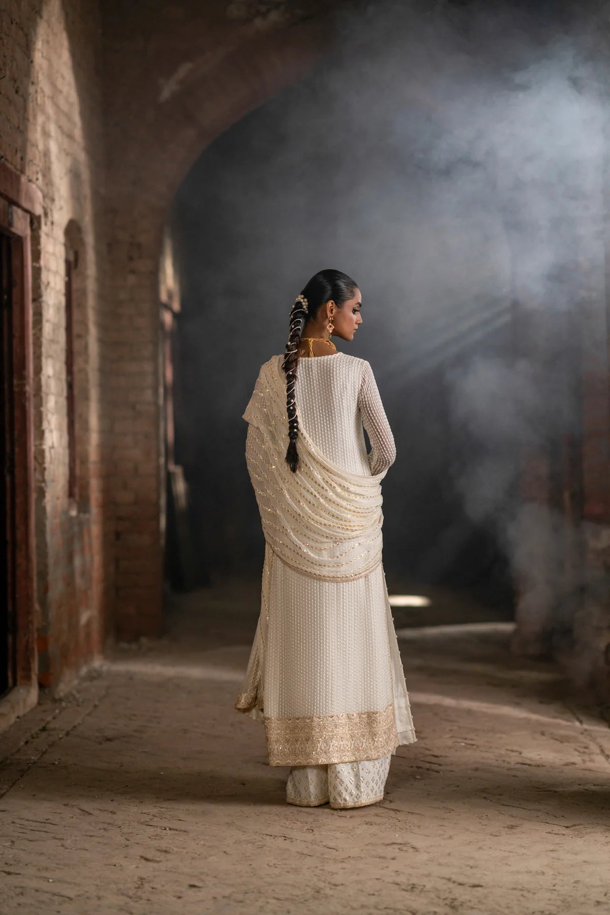 Erum Khan | Mannat Formals | Tabeer - Khanumjan  Pakistani Clothes and Designer Dresses in UK, USA