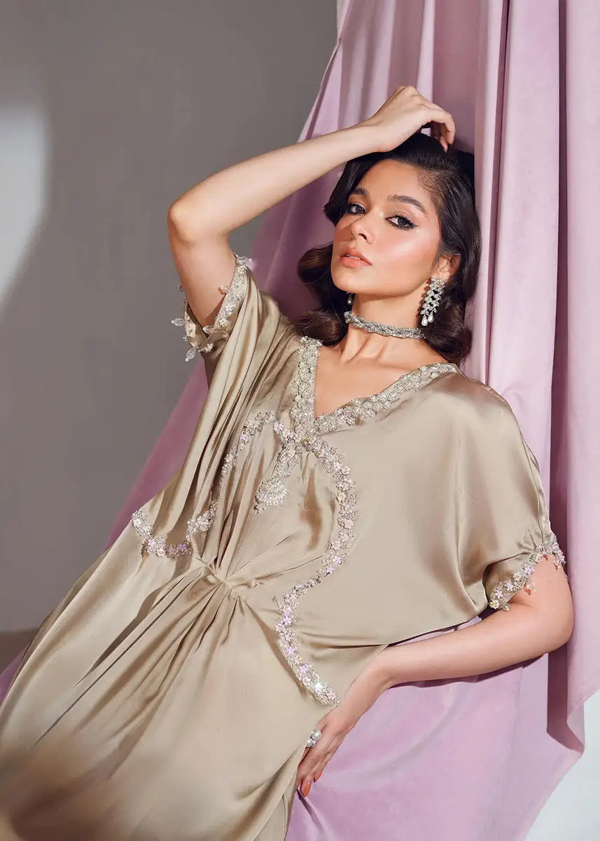 Mahum Asad | Forever and Ever Formals | Groove - Khanumjan  Pakistani Clothes and Designer Dresses in UK, USA