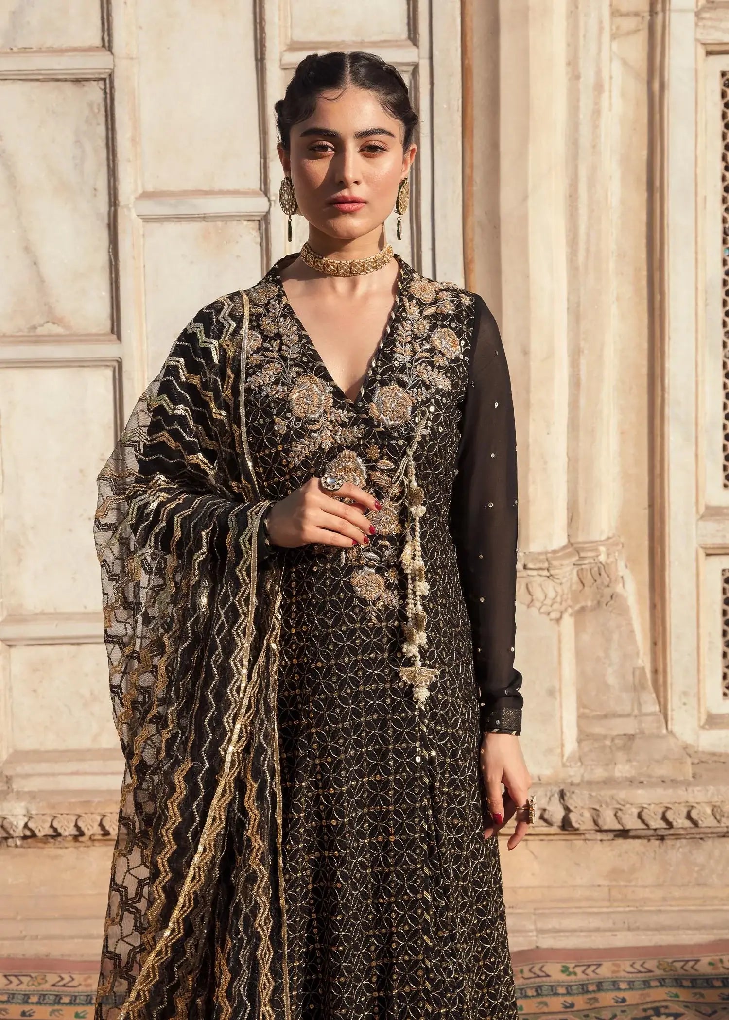 Mahum Asad | Gul Posh Luxury Formals ’23 | Chiraagh - Khanumjan  Pakistani Clothes and Designer Dresses in UK, USA