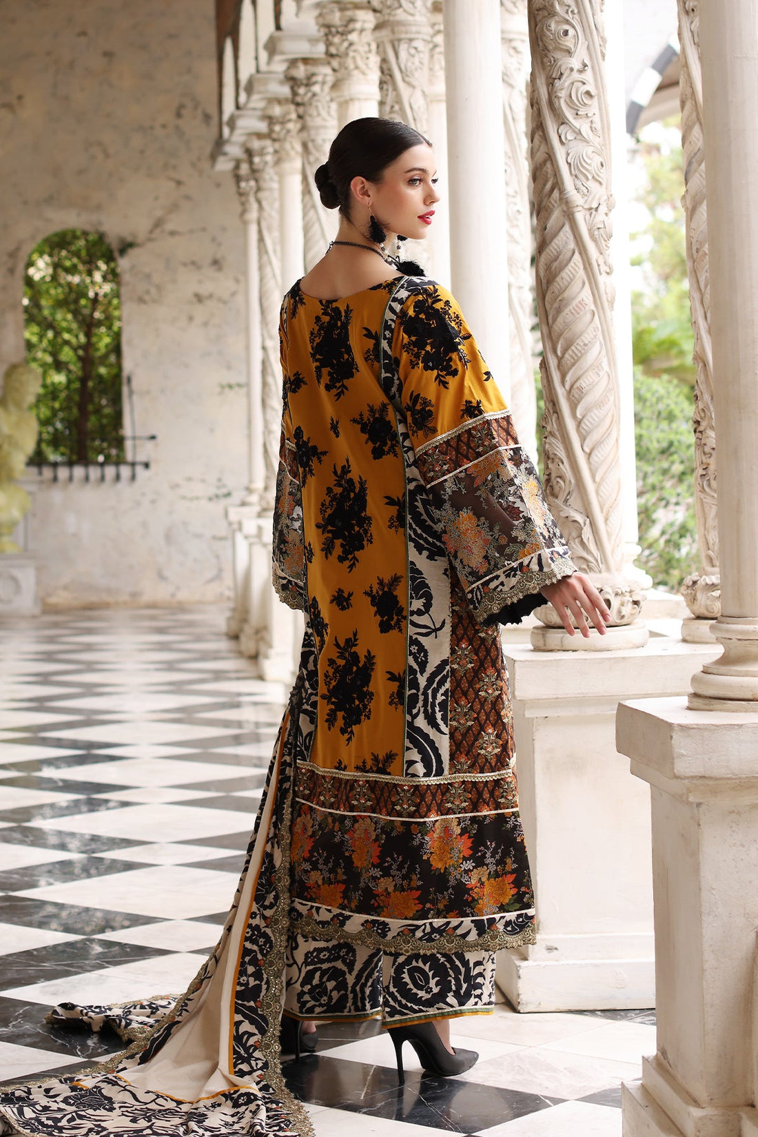 Mina Kashif | Festive Lawn | Leyla - Khanumjan  Pakistani Clothes and Designer Dresses in UK, USA