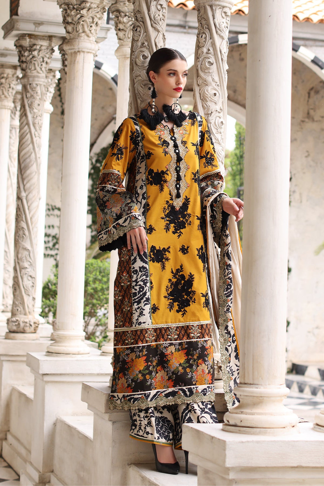 Mina Kashif | Festive Lawn | Leyla - Khanumjan  Pakistani Clothes and Designer Dresses in UK, USA