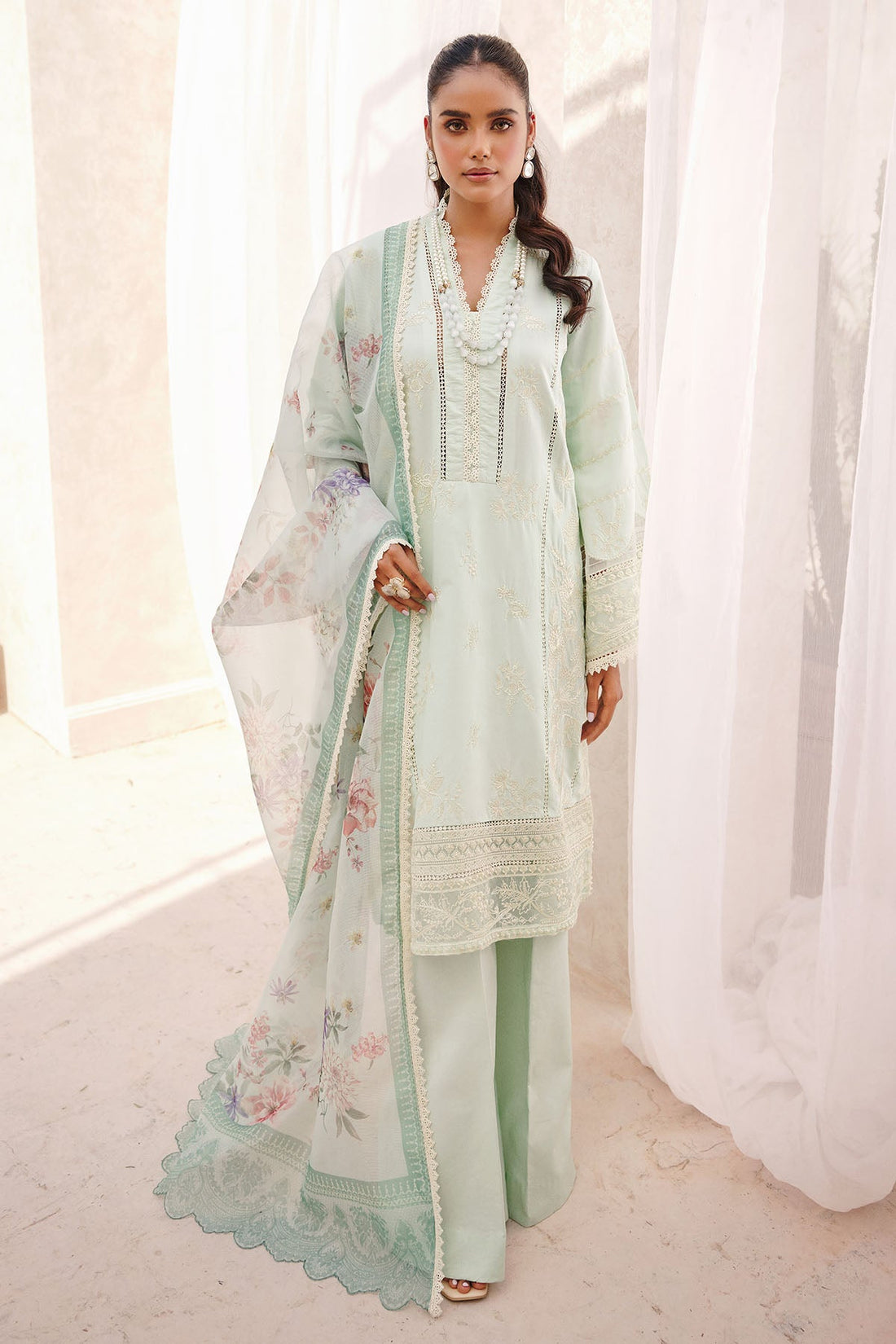 Motifz | Amal Luxury Lawn | 3743 - Khanumjan  Pakistani Clothes and Designer Dresses in UK, USA