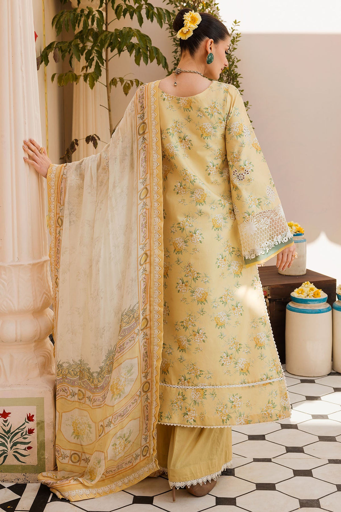 Motifz | Amal Luxury Lawn | 4623 - Khanumjan  Pakistani Clothes and Designer Dresses in UK, USA