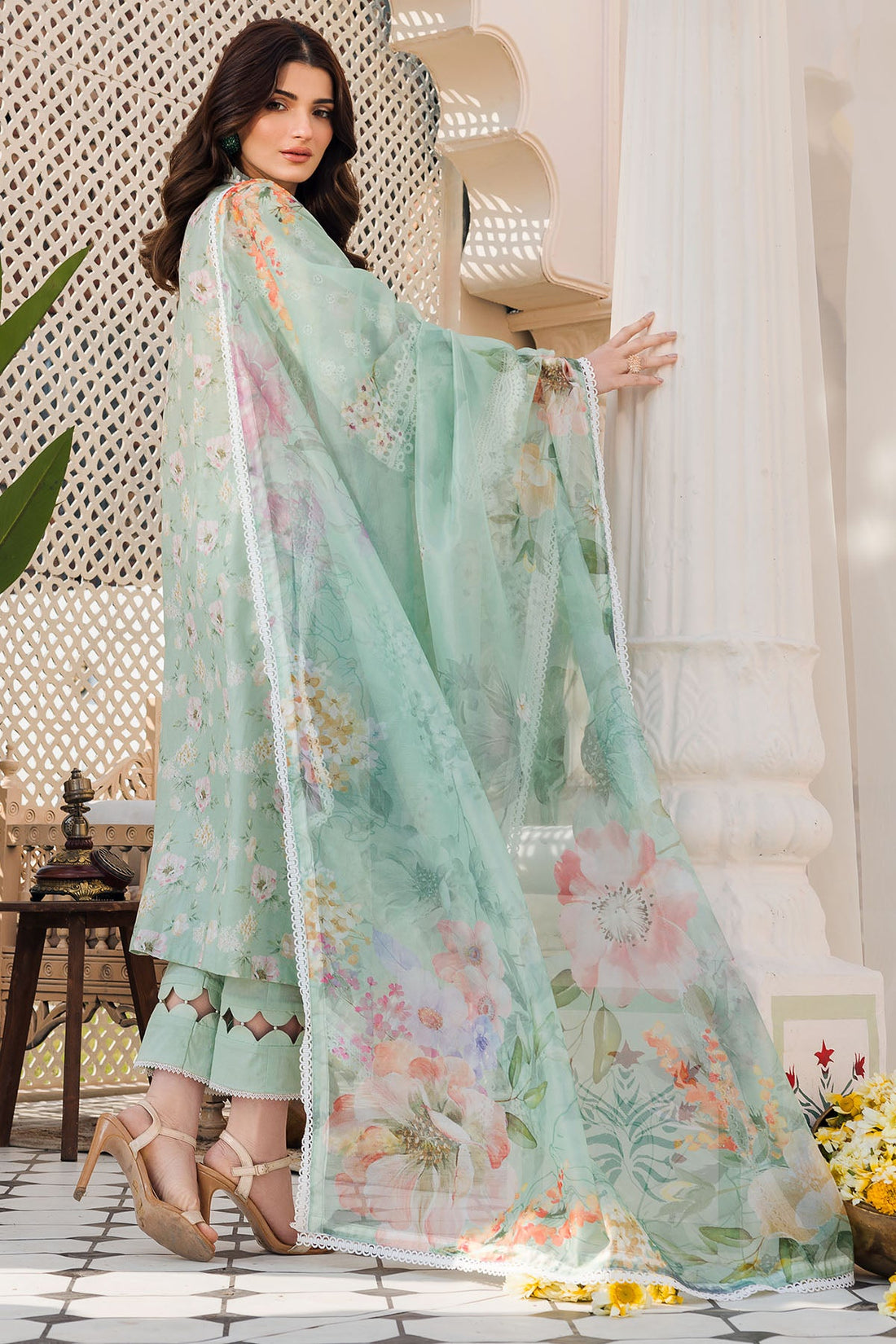 Motifz | Amal Luxury Lawn | 4624 - Khanumjan  Pakistani Clothes and Designer Dresses in UK, USA