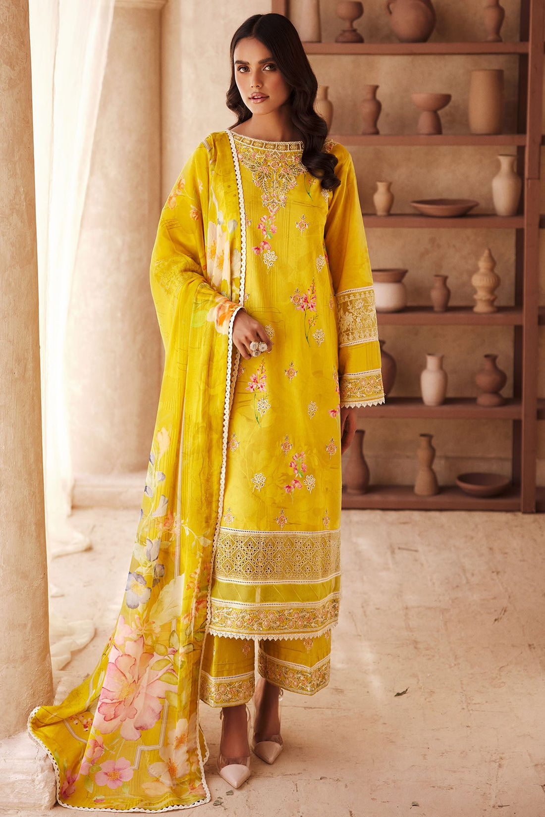 Motifz | Amal Luxury Lawn | 3741 - Khanumjan  Pakistani Clothes and Designer Dresses in UK, USA
