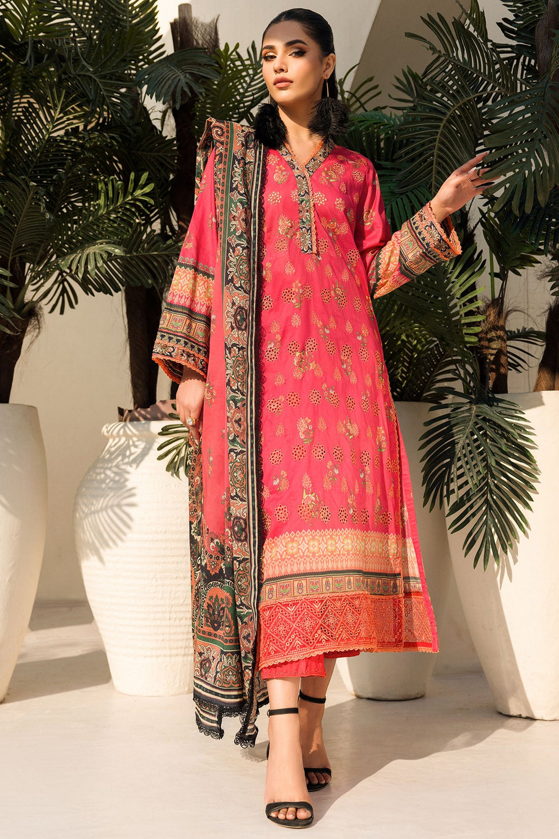 Motifz | Umang Luxury Lawn | A-11 - Khanumjan  Pakistani Clothes and Designer Dresses in UK, USA