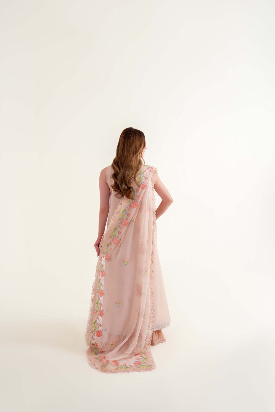 Sable Vogue | Luxury Lawn 25 | SL-03-25-V2