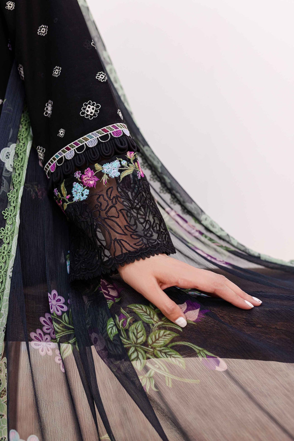 Sable Vogue | Shiree Lawn 24 | Aster - Khanumjan  Pakistani Clothes and Designer Dresses in UK, USA