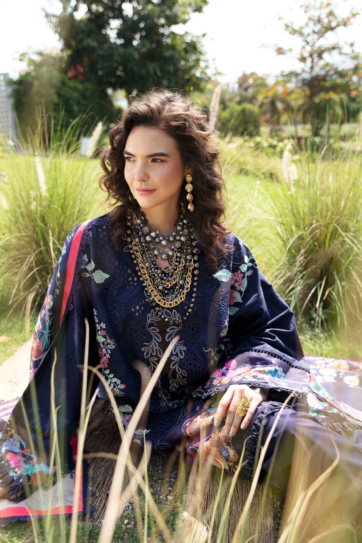 Sable Vogue | Luxury Lawn 24 | Blossom - Khanumjan  Pakistani Clothes and Designer Dresses in UK, USA