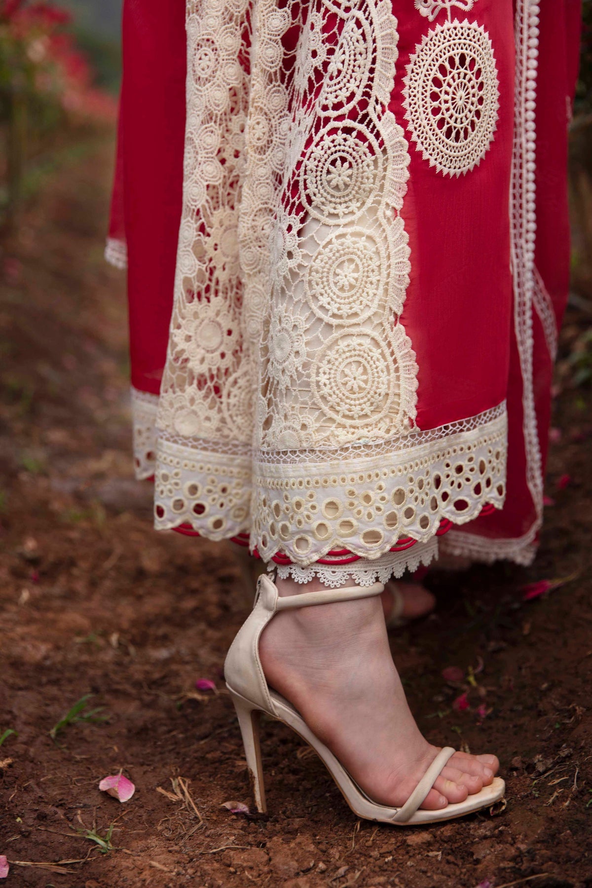 Sable Vogue | Luxury Lawn 24 | Carnelian - Khanumjan  Pakistani Clothes and Designer Dresses in UK, USA