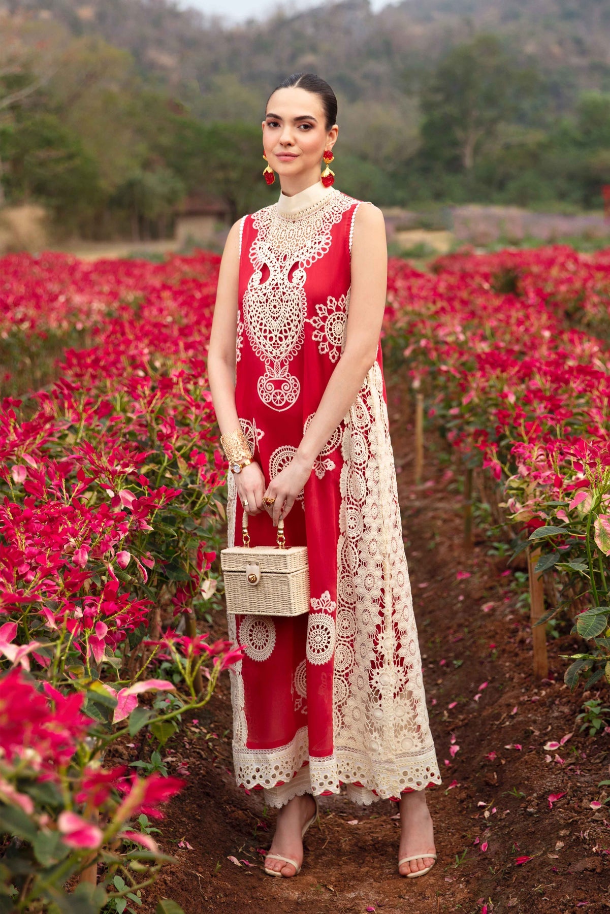 Sable Vogue | Luxury Lawn 24 | Carnelian - Khanumjan  Pakistani Clothes and Designer Dresses in UK, USA