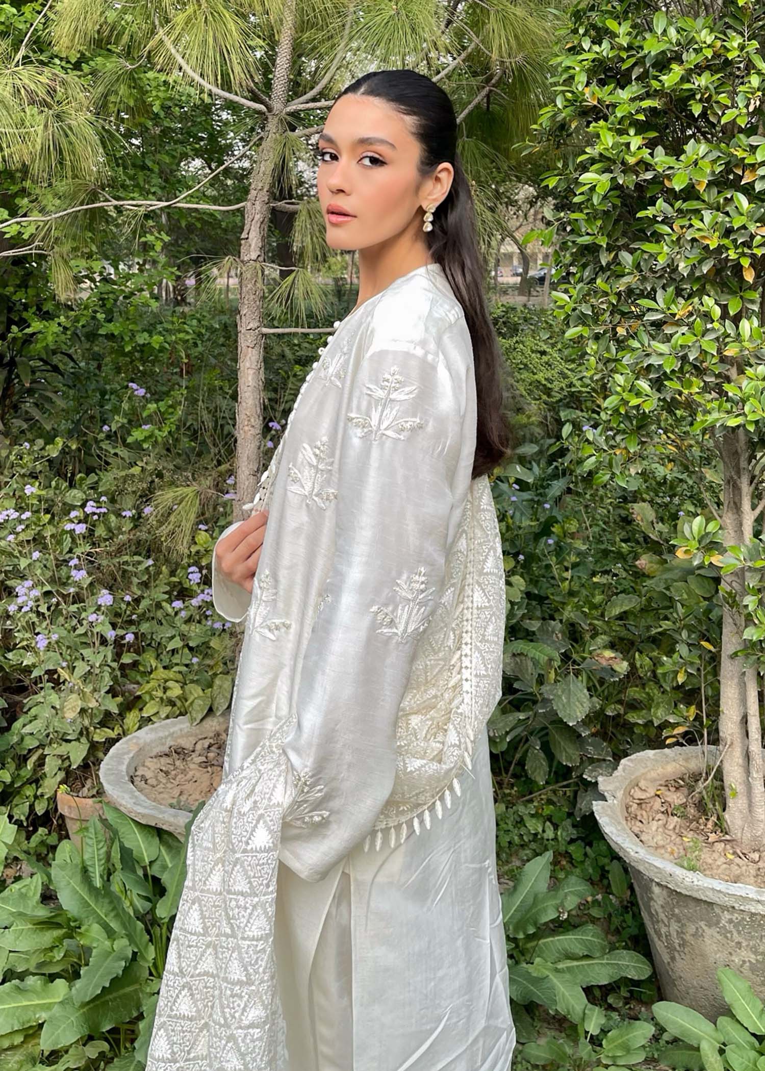 Sadaf Fawad Khan | Eid Pret 24 | Feray - Khanumjan  Pakistani Clothes and Designer Dresses in UK, USA