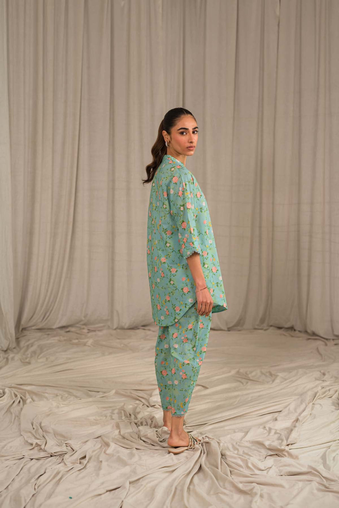 Sahar | Print Edit SS24 | P-19 - Khanumjan  Pakistani Clothes and Designer Dresses in UK, USA
