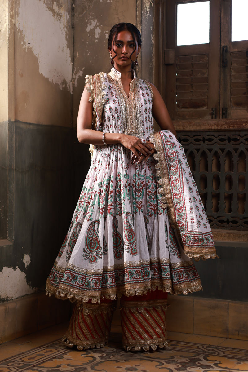 The Pink Tree Company | Spring ballet | IRIS - Khanumjan  Pakistani Clothes and Designer Dresses in UK, USA