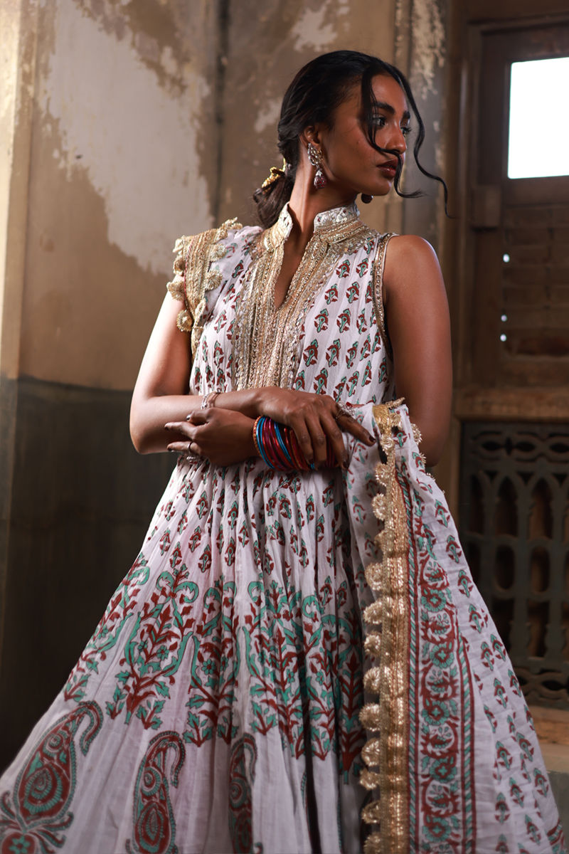 The Pink Tree Company | Spring ballet | IRIS - Khanumjan  Pakistani Clothes and Designer Dresses in UK, USA