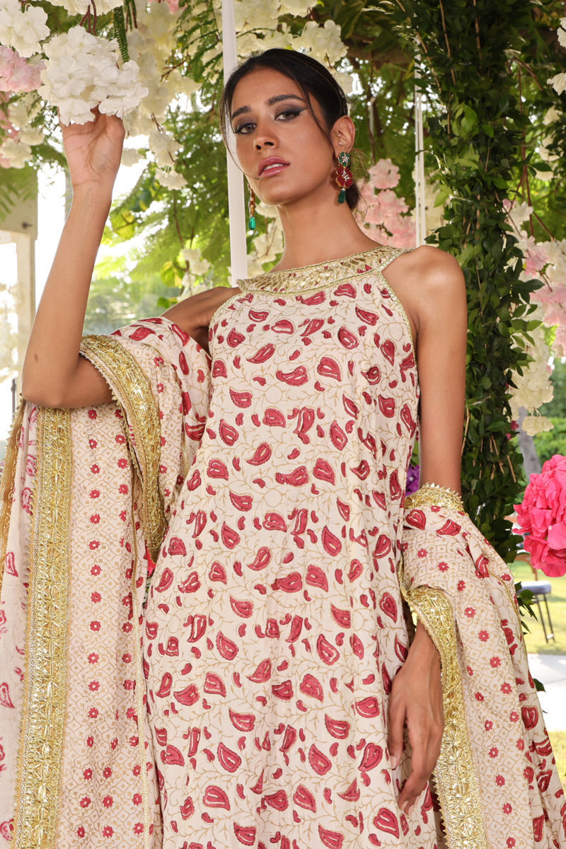 The Pink Tree Company | Wedding Wear | DAZED - Khanumjan  Pakistani Clothes and Designer Dresses in UK, USA