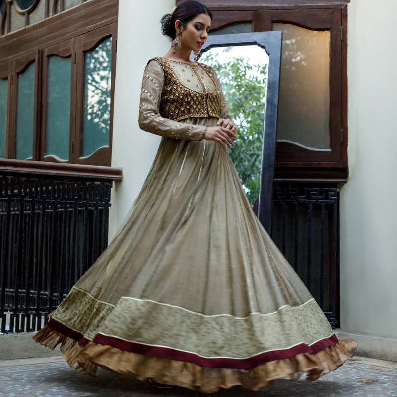 Wahajmkhan | Bahar Begum Formals | IVORY & MAROON BEGUM PESHWAS - Khanumjan  Pakistani Clothes and Designer Dresses in UK, USA