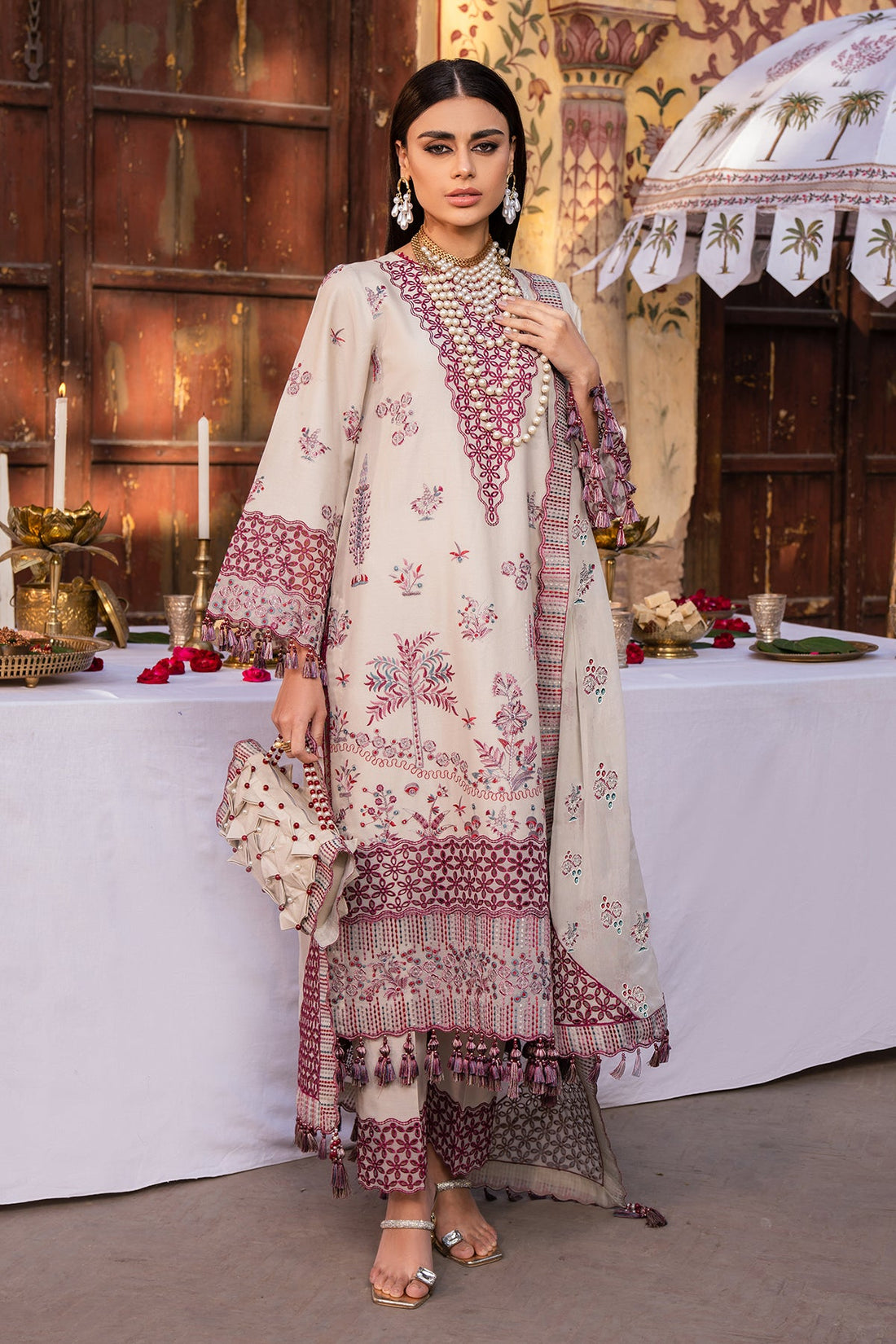 Alizeh | Rawayat Luxury Lawn 24 | Hayat - Khanumjan  Pakistani Clothes and Designer Dresses in UK, USA