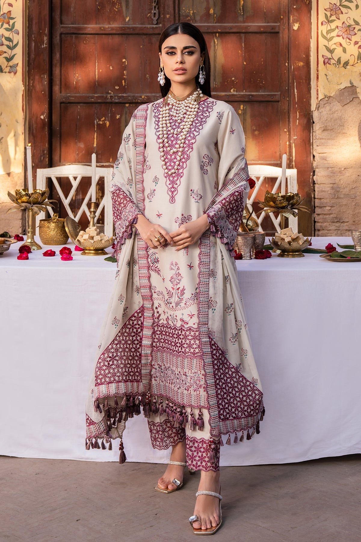 Alizeh | Rawayat Luxury Lawn 24 | Hayat - Khanumjan  Pakistani Clothes and Designer Dresses in UK, USA