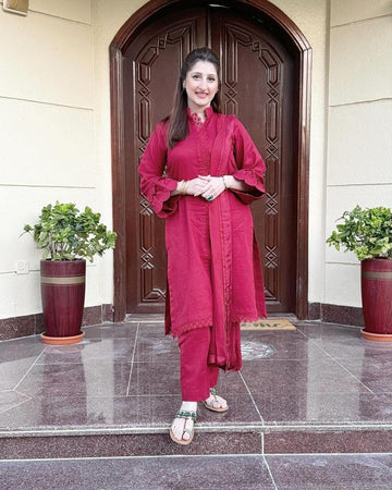 Hoorain Basics | Slub Winter 23 | HB-MRN - Khanumjan Pakistani Clothes and Designer Dresses in UK, USA