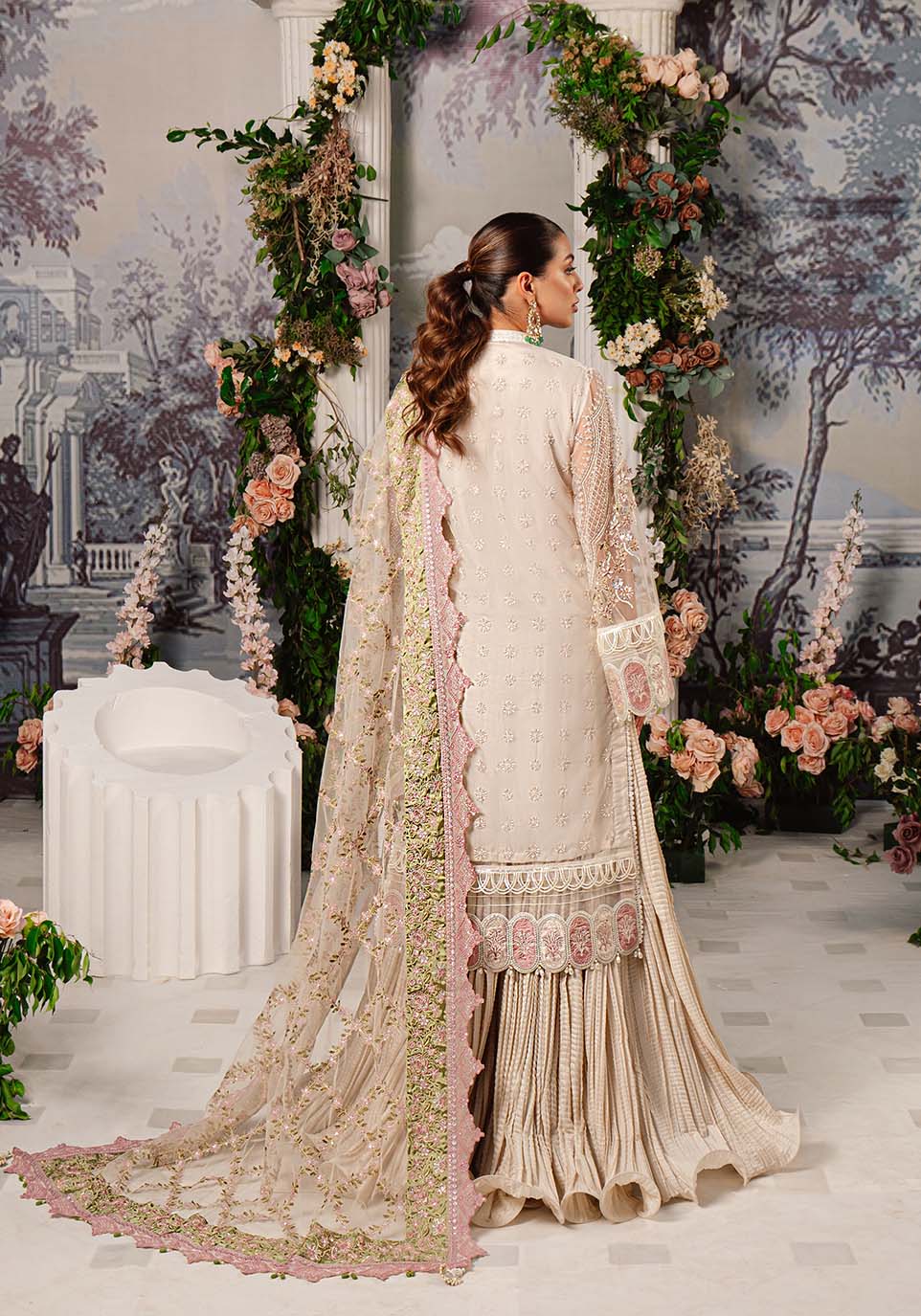 Zarqash | Rubaai Wedding Festive 23 | Yara - Khanumjan  Pakistani Clothes and Designer Dresses in UK, USA