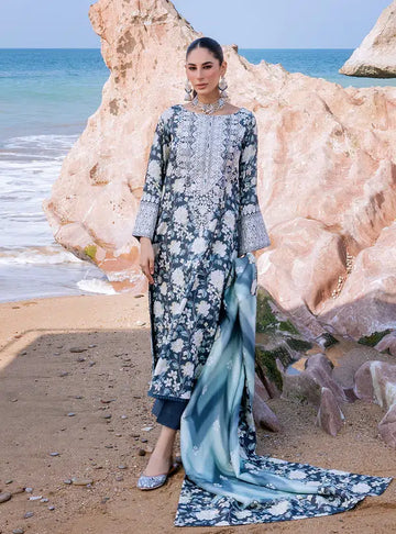 Zainab Chottani | Winter Shawls | Kinara - Khanumjan Pakistani Clothes and Designer Dresses in UK, USA