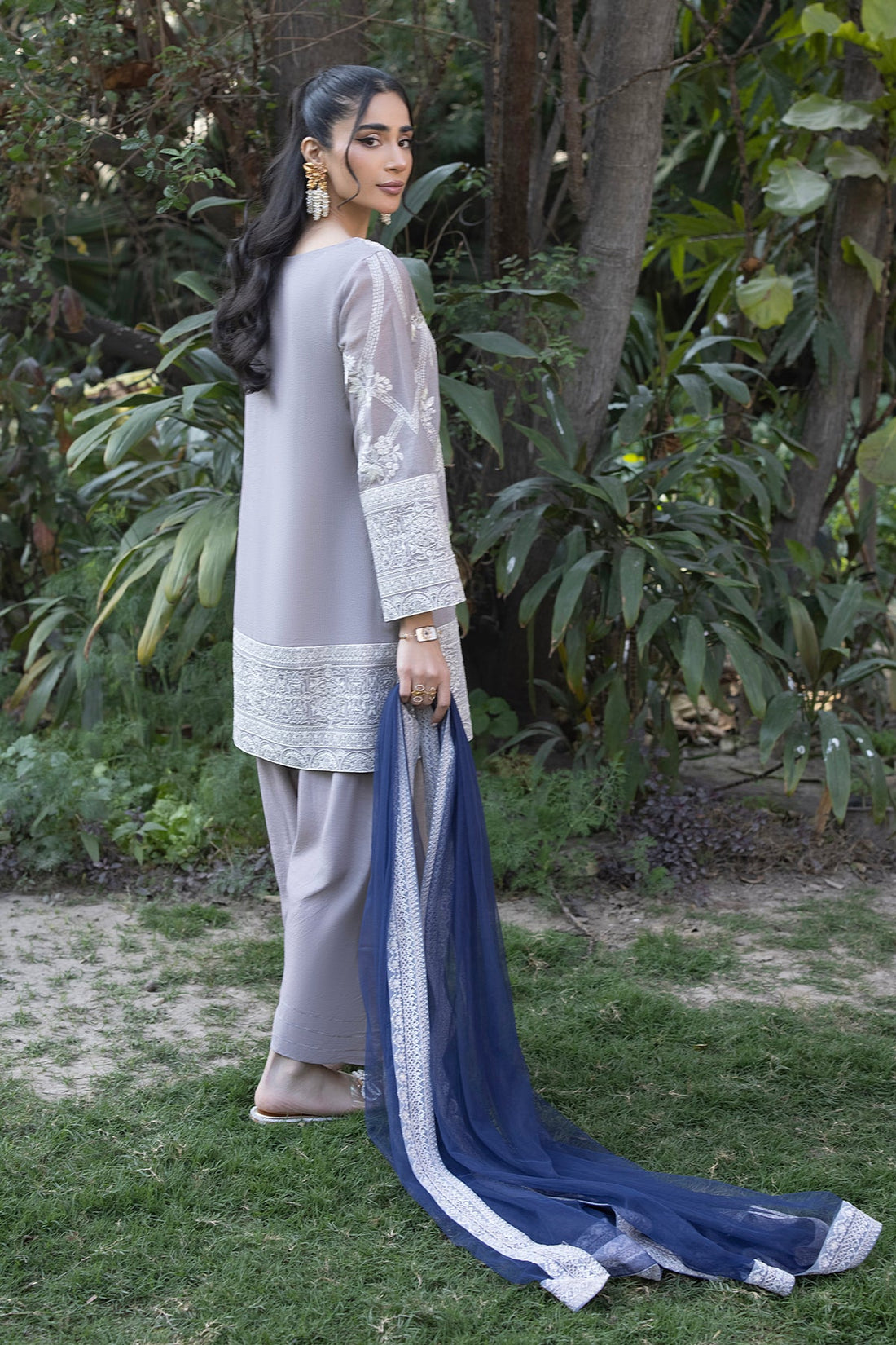 Erum Khan | Shahzeen Eid Collection | KIWI - Khanumjan  Pakistani Clothes and Designer Dresses in UK, USA