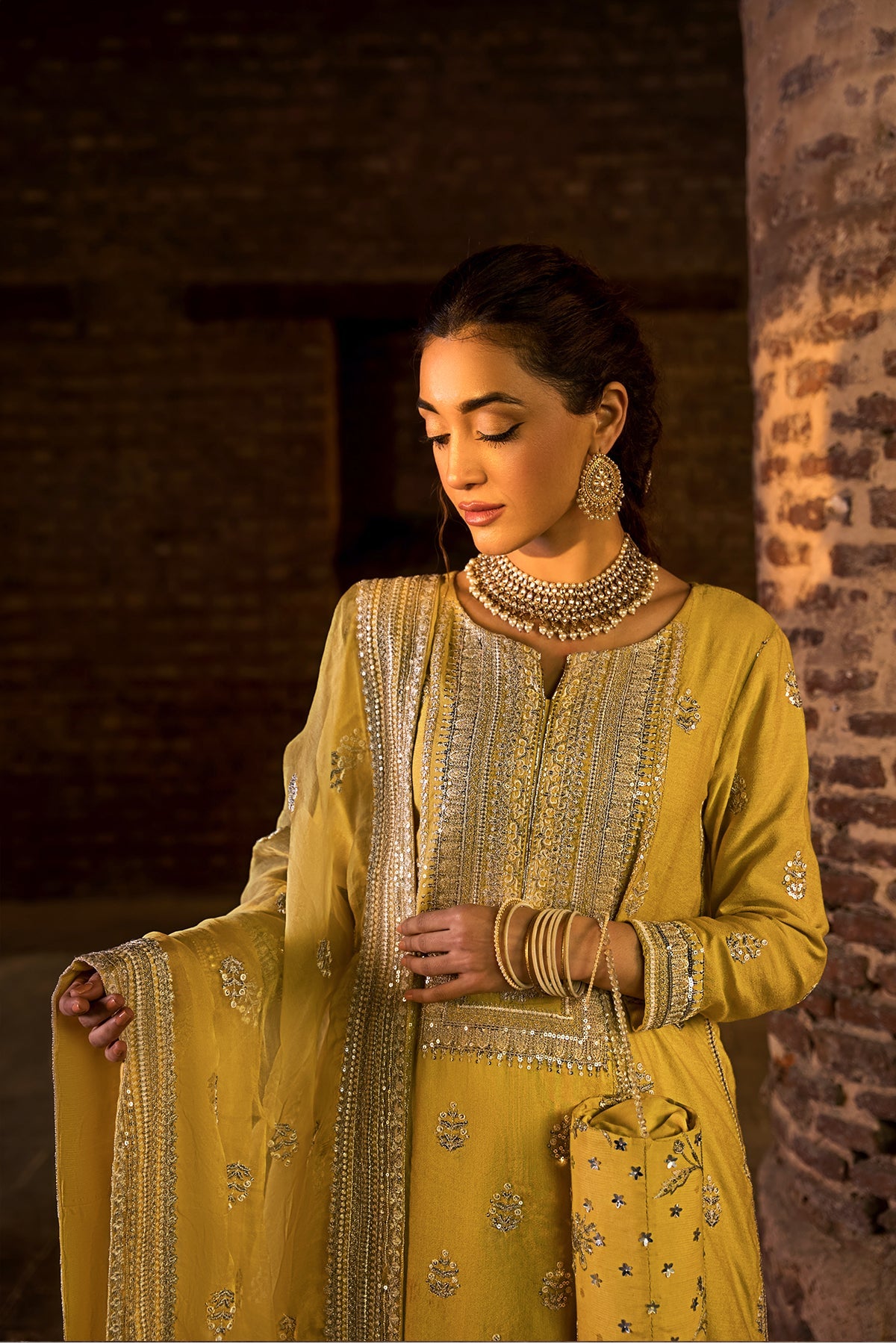 Erum Khan | Shezadian Luxe Formals | DIL ARAA - Khanumjan  Pakistani Clothes and Designer Dresses in UK, USA