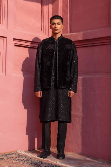 Pakistani Menswear | Fahad Hussayn | CHANESAR - Khanumjan Pakistani Clothes and Designer Dresses in UK, USA