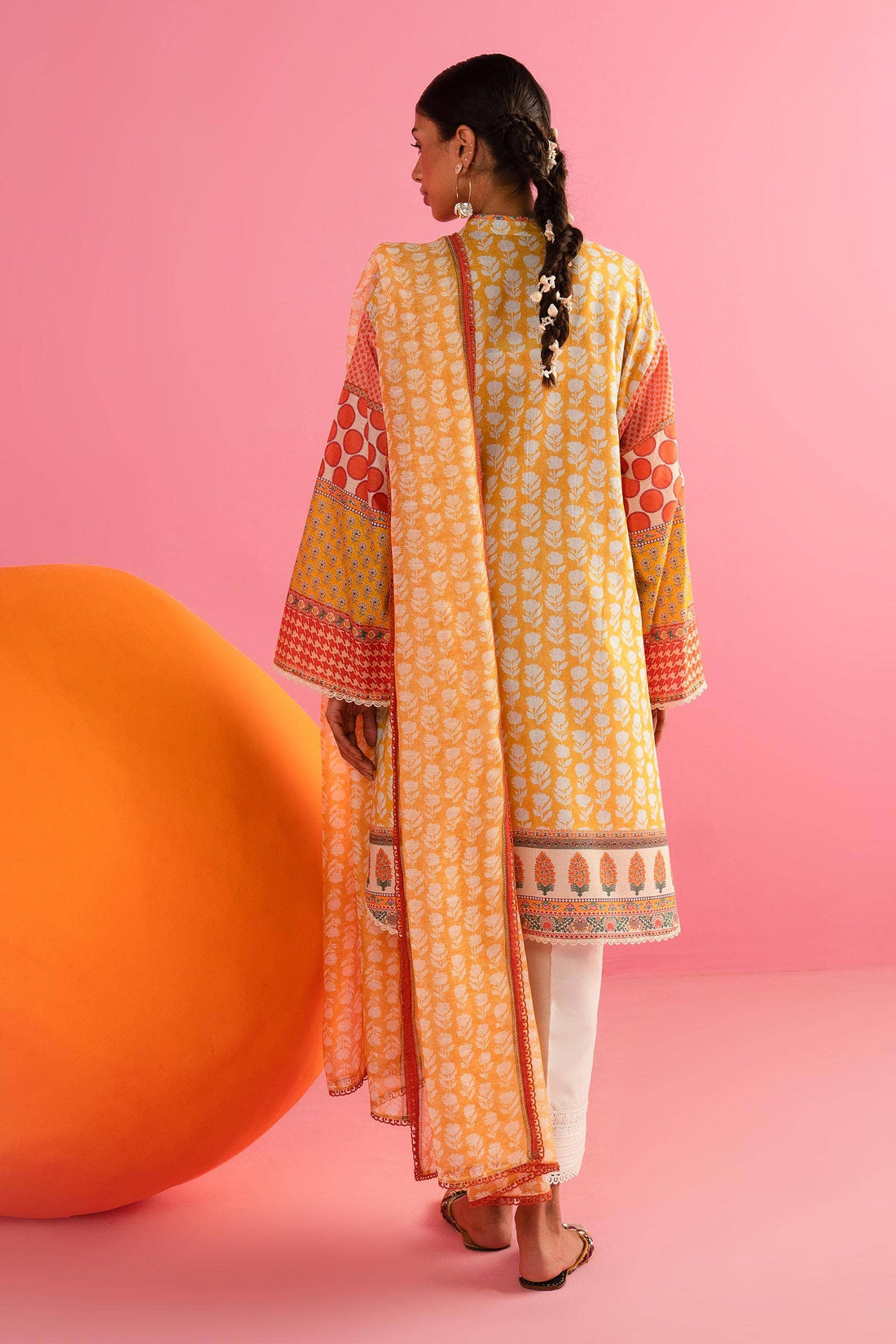 Sana Safinaz | Mahay Summer Lawn 24 | S-14 - Khanumjan  Pakistani Clothes and Designer Dresses in UK, USA