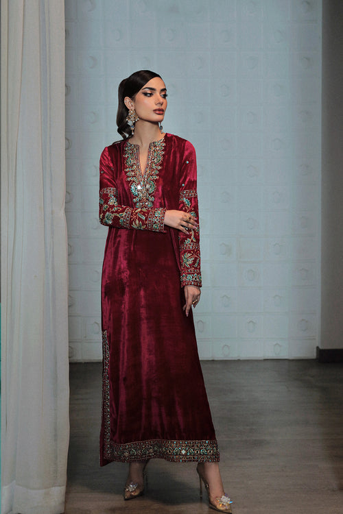 Saira Rizwan | Riona Luxury Formals | Julie - Khanumjan  Pakistani Clothes and Designer Dresses in UK, USA