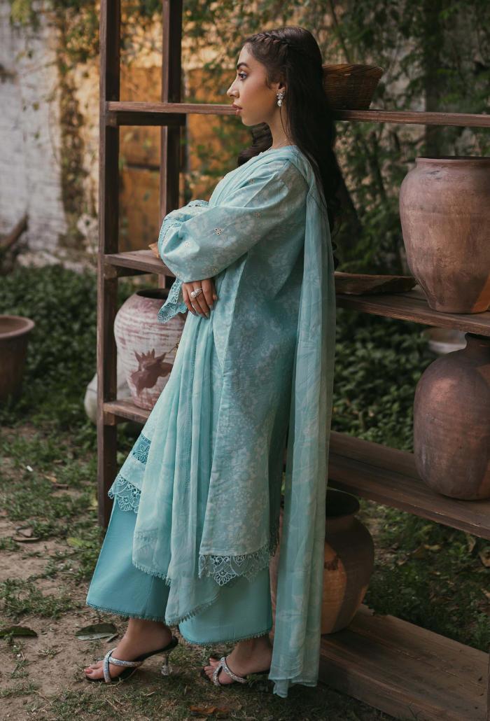 Humdum | Gardenia Lawn | D07 - Khanumjan  Pakistani Clothes and Designer Dresses in UK, USA