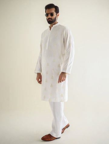 Pakistani Menswear | Ismail Farid - OFF-WHITE EMBROIDERED KURTA - Khanumjan Pakistani Clothes and Designer Dresses in UK, USA