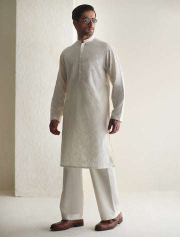 Pakistani Menswear | Ismail Farid - OFF-WHITE EMBROIDERED KURTA - Khanumjan Pakistani Clothes and Designer Dresses in UK, USA