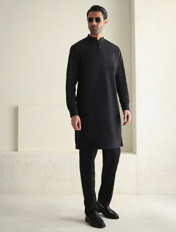 Pakistani Menswear | Ismail Farid - BLACK CLASSIC KURTA PAJAMA - Khanumjan Pakistani Clothes and Designer Dresses in UK, USA