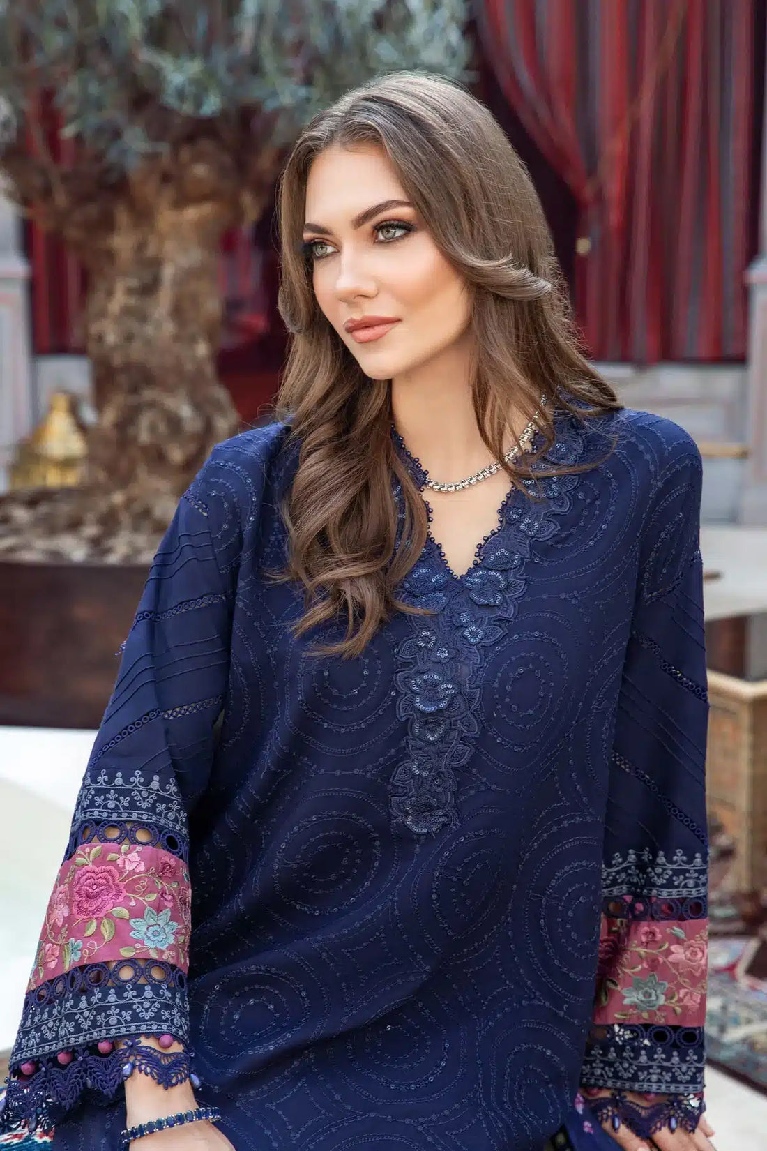 Maria B | M Prints Winter 23 | MPT-2001-B - Khanumjan  Pakistani Clothes and Designer Dresses in UK, USA