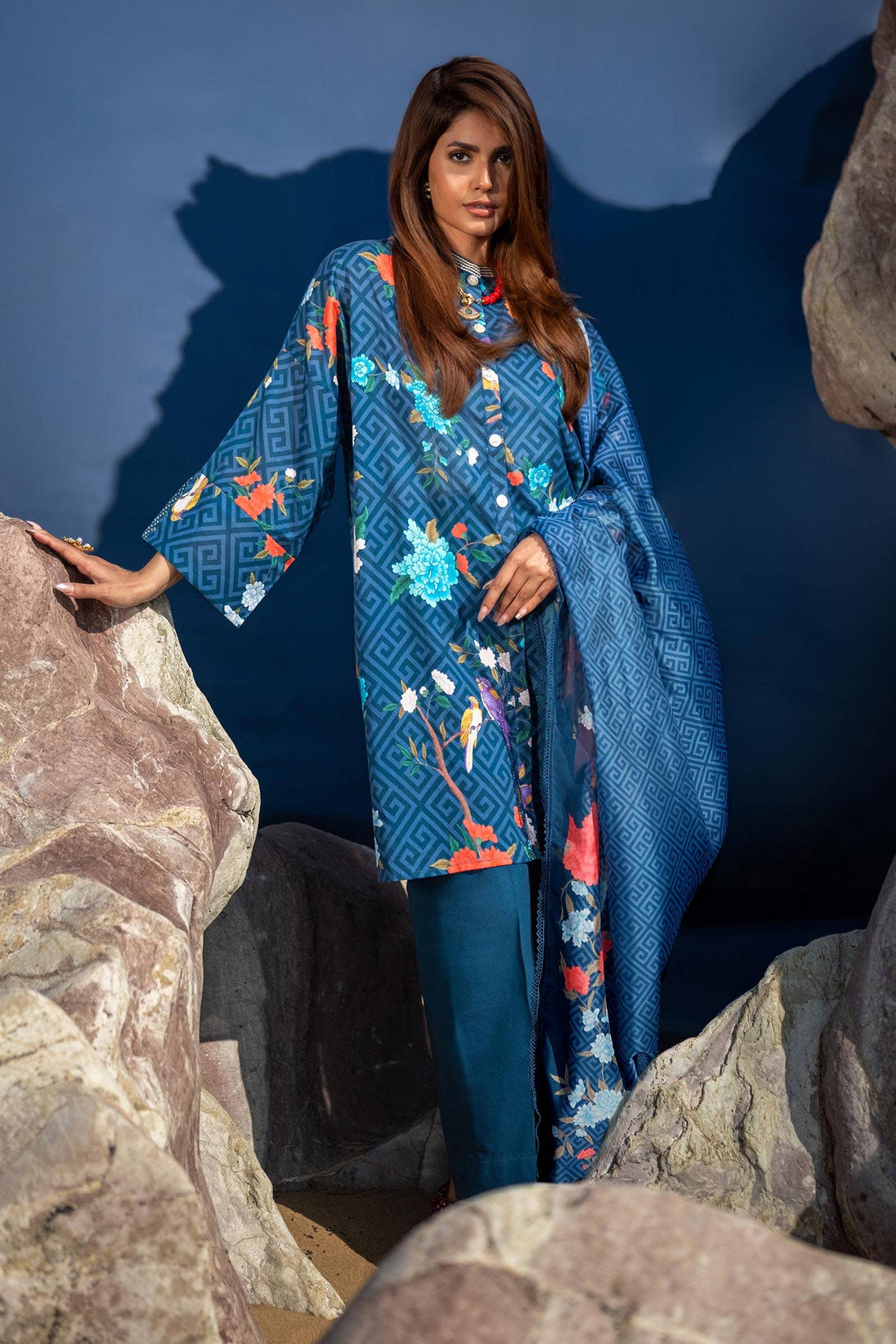Sana Safinaz | Mahay Spring 24 | H241-013B-2BK - Khanumjan  Pakistani Clothes and Designer Dresses in UK, USA