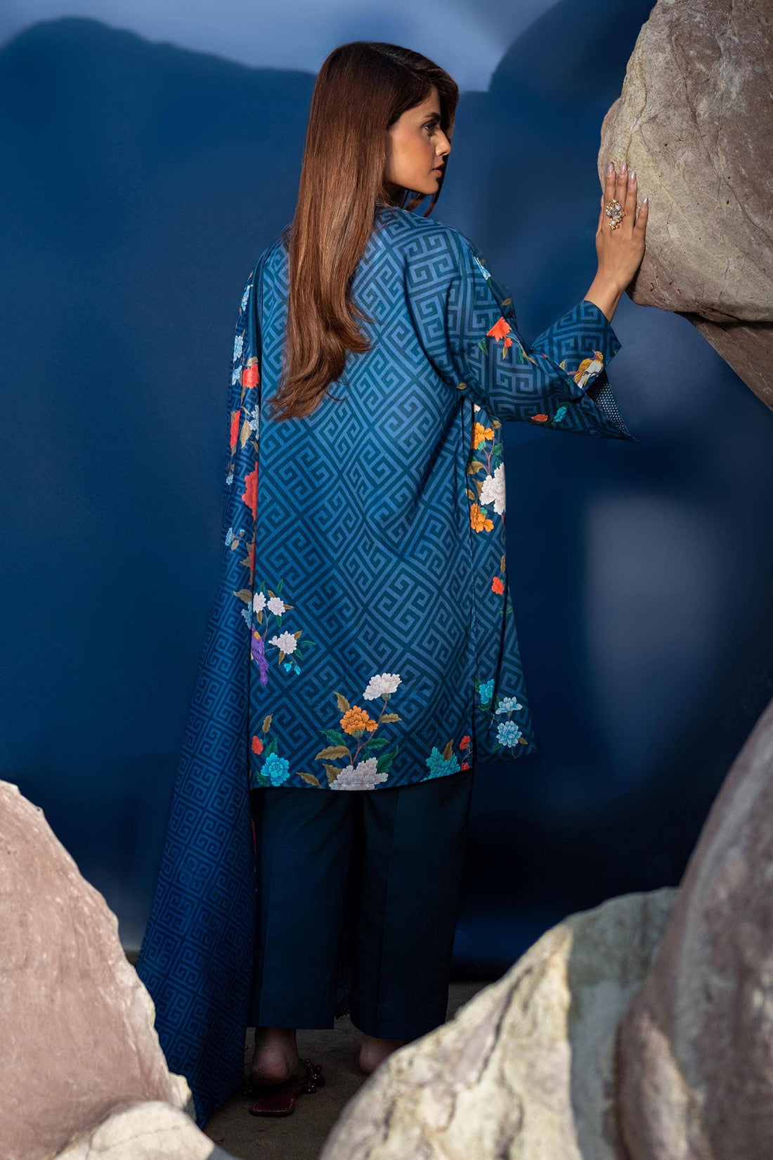 Sana Safinaz | Mahay Spring 24 | H241-013B-2BK - Khanumjan  Pakistani Clothes and Designer Dresses in UK, USA