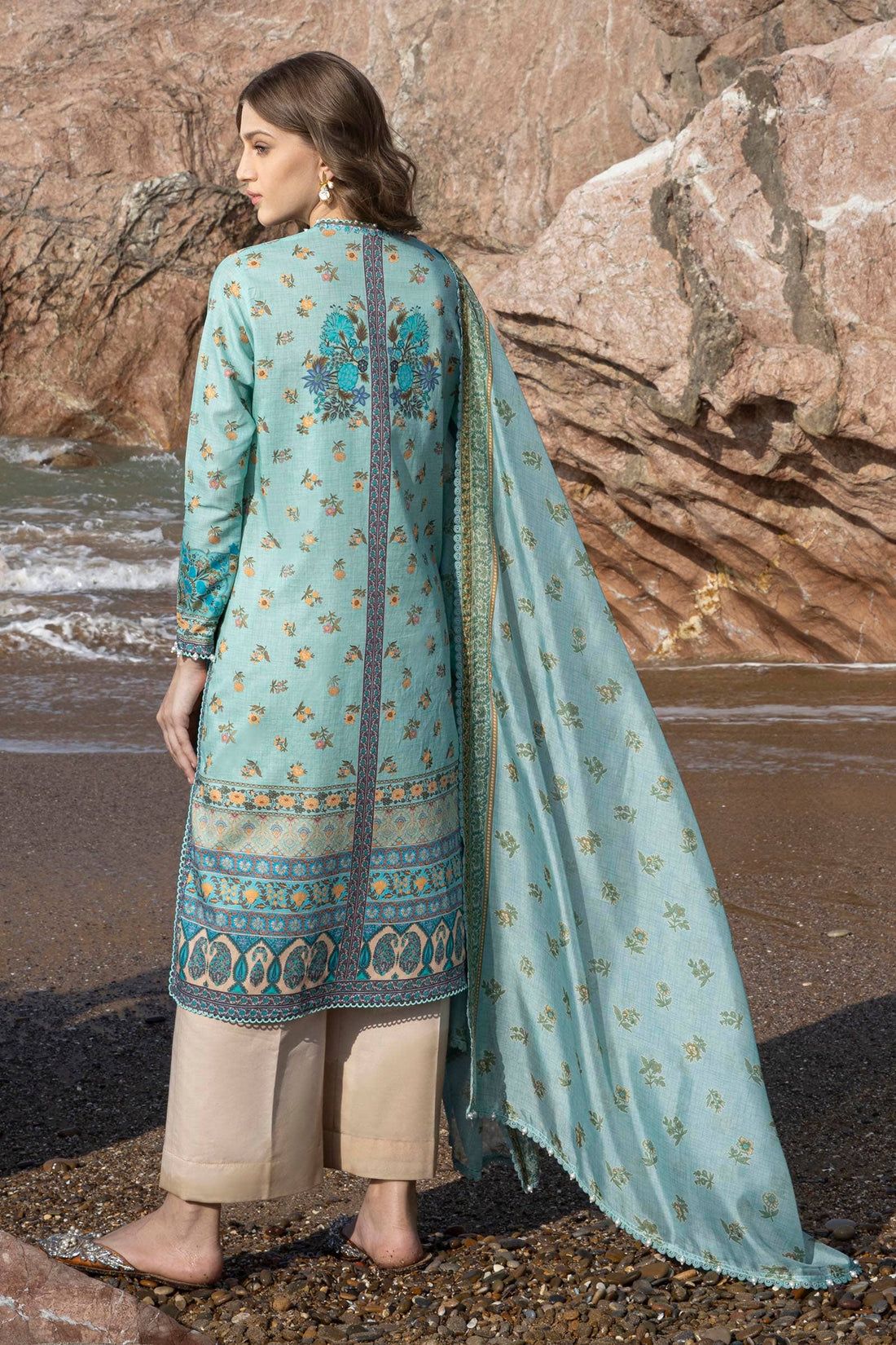 Sana Safinaz | Mahay Spring 24 | H241-017B-2BK - Khanumjan  Pakistani Clothes and Designer Dresses in UK, USA