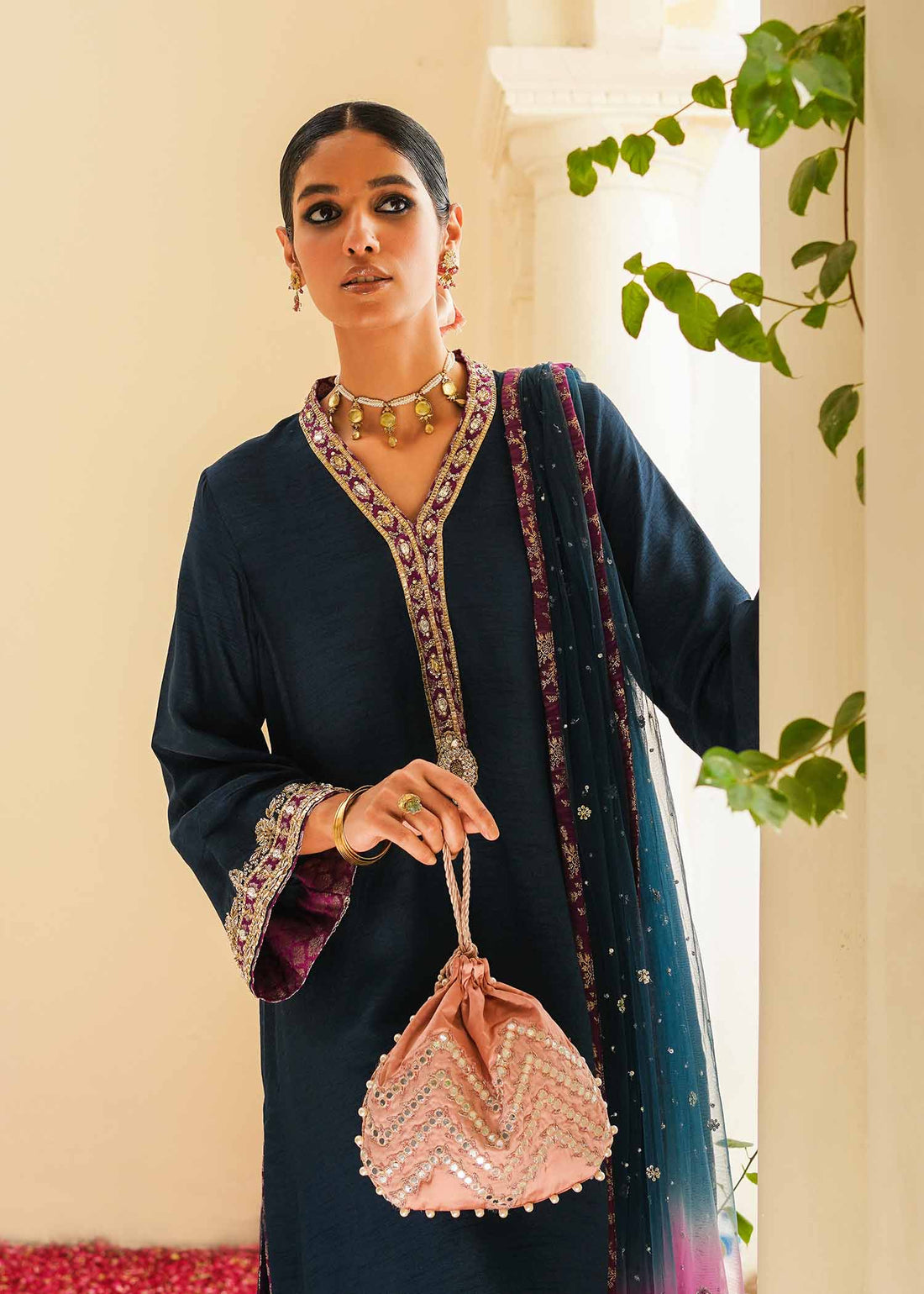 Mahgul | Eid Edit 2024 | Daria - Khanumjan  Pakistani Clothes and Designer Dresses in UK, USA