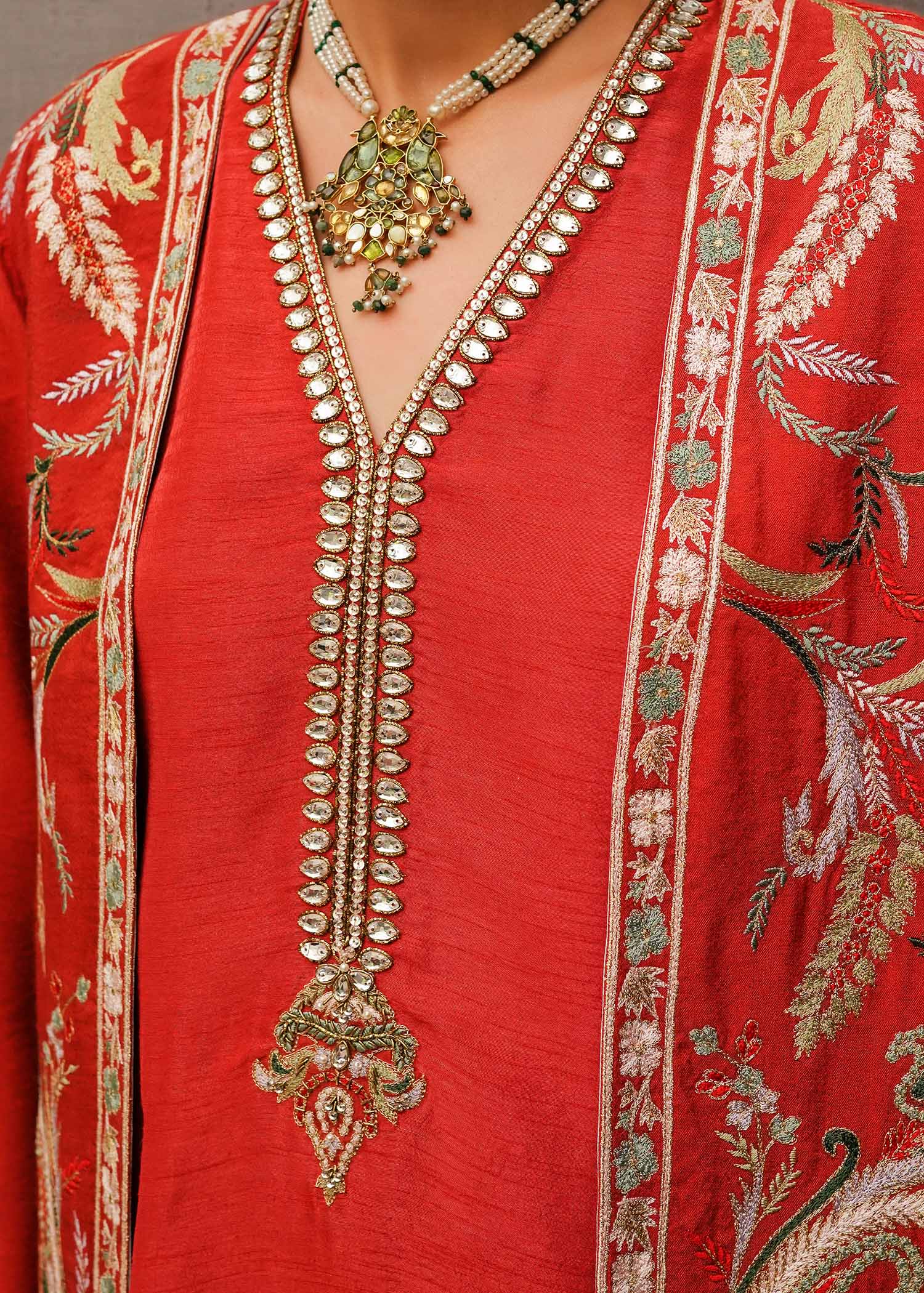 Mahgul | Eid Edit 2024 | Kashmiri Dreams - Khanumjan  Pakistani Clothes and Designer Dresses in UK, USA