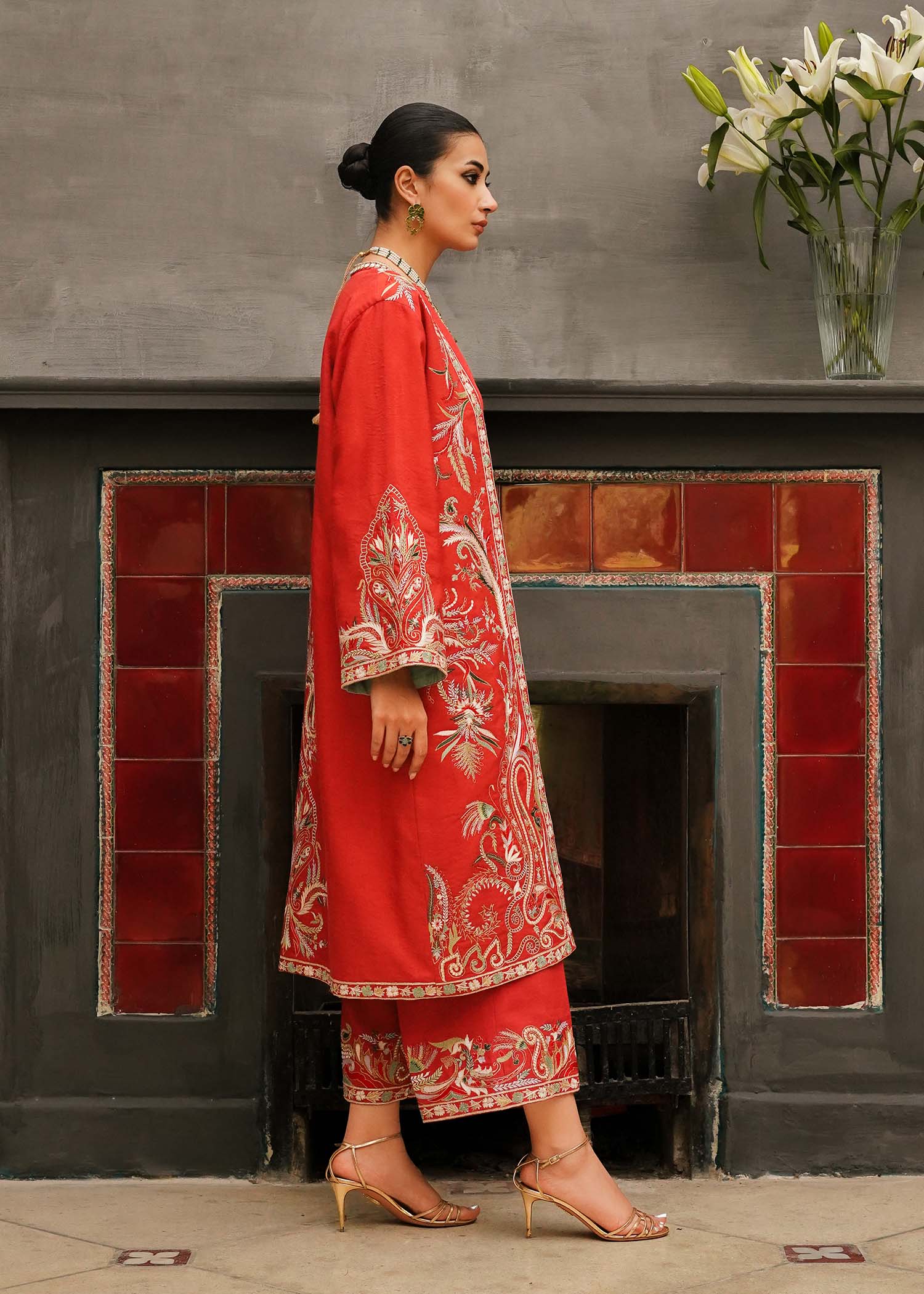 Mahgul | Eid Edit 2024 | Kashmiri Dreams - Khanumjan  Pakistani Clothes and Designer Dresses in UK, USA