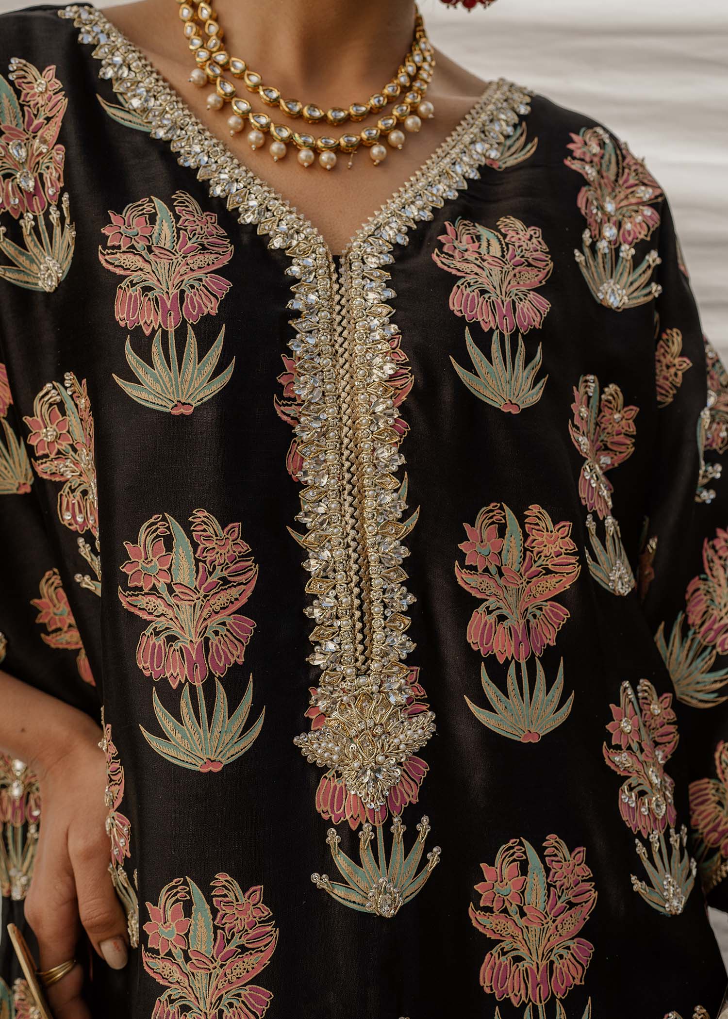 Mahgul | Eid Edit 2024 | Kaleidoscope - Khanumjan  Pakistani Clothes and Designer Dresses in UK, USA