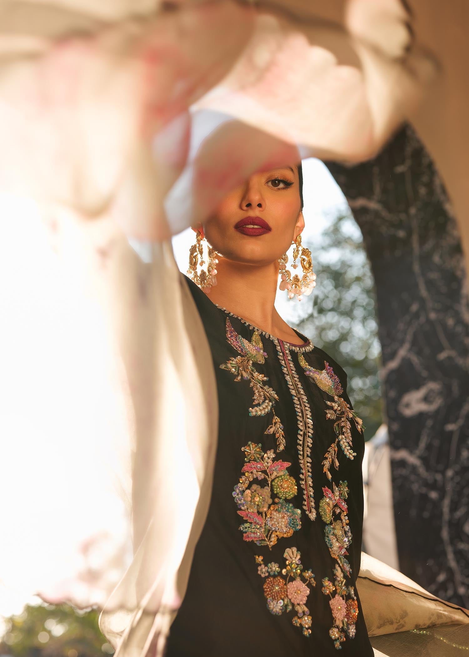 Mahum Asad | Raising The Bar | Vixen - Khanumjan  Pakistani Clothes and Designer Dresses in UK, USA