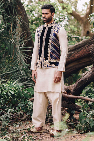 Pakistani Menswear | MNR-SURMAYI - Khanumjan Pakistani Clothes and Designer Dresses in UK, USA
