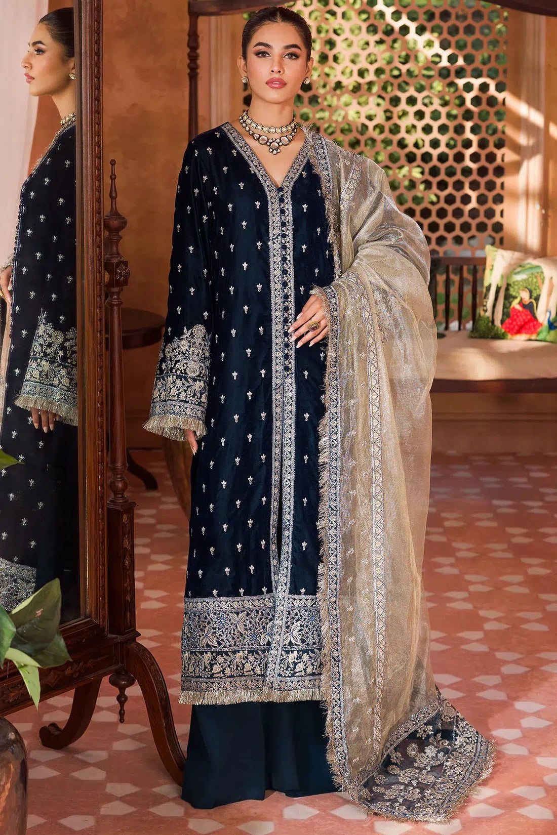 Motifz | Grand Velour Velvet Collection | 4406 - Khanumjan  Pakistani Clothes and Designer Dresses in UK, USA