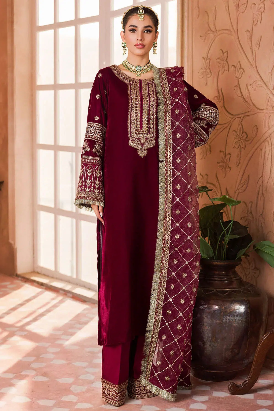 Motifz | Grand Velour Velvet Collection | 4407 - Khanumjan  Pakistani Clothes and Designer Dresses in UK, USA