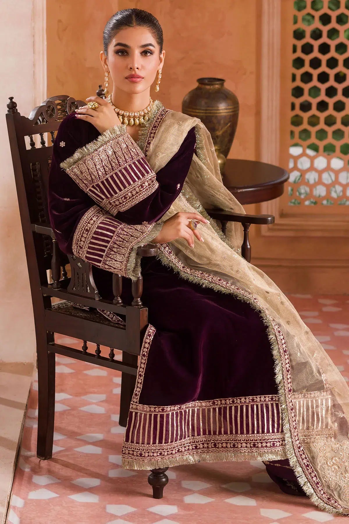 Motifz | Grand Velour Velvet Collection | 4402 - Khanumjan  Pakistani Clothes and Designer Dresses in UK, USA