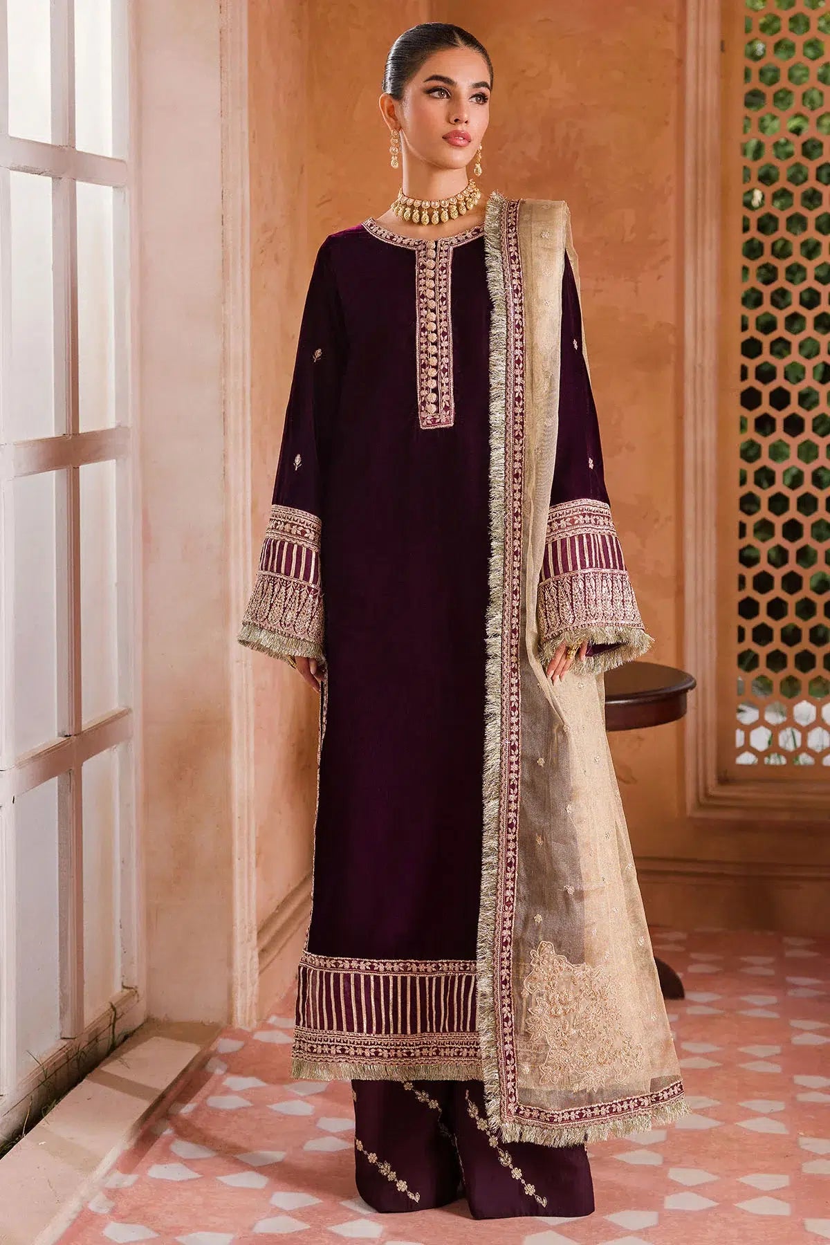 Motifz | Grand Velour Velvet Collection | 4402 - Khanumjan  Pakistani Clothes and Designer Dresses in UK, USA